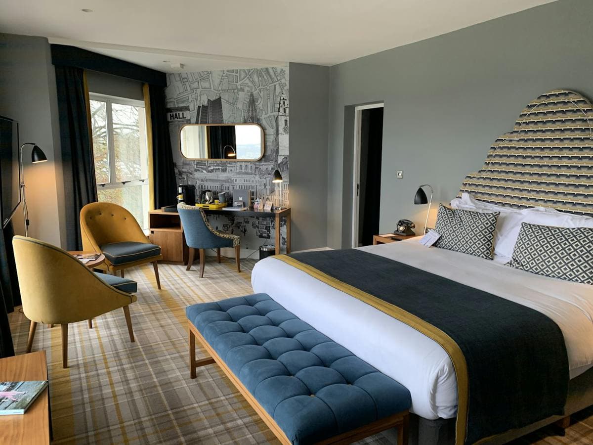Exclusive room